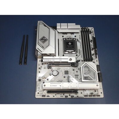 【前橋ｲﾝﾀｰｱｶﾏﾙ店】中古  ASRock B850 Steel Legend WiFi (B850 AM5 ATX DDR5) 175464 