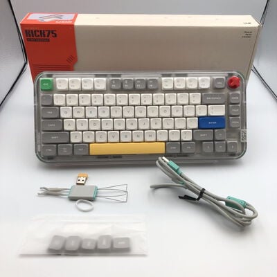 【甲府飯田店】中古  NuPhy Kick75 kkl75b 4720002905 