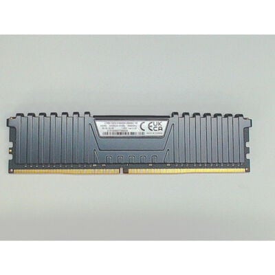 【前橋ｲﾝﾀｰｱｶﾏﾙ店】中古  CMK32GX4M2A2666C16 4540001521 