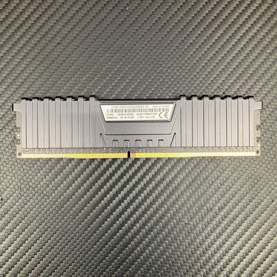 【富士青葉店】中古  PC4-21300 8GB デスクトップ用(DDR4-2666) 126165 