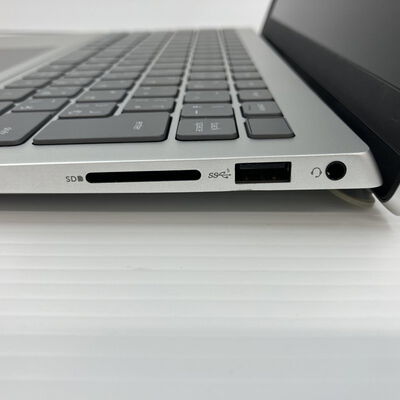 【秋葉原本店】中古  DELL inspiron P157G(i5-1235U/16GB/SSD512GB/W11H) 3410015797 