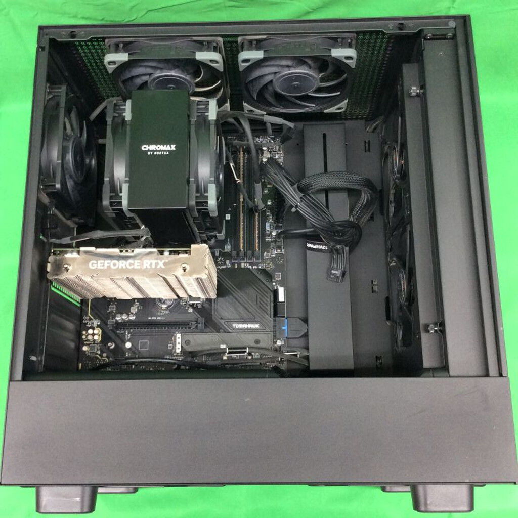 中古 自作PC(Ryzen 7 7700X/64GB/SSD1TB/RTX3050 6GB/OSなし