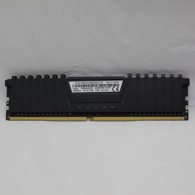 【通販センター】中古  PC4-25600 8GB デスクトップ用(DDR4-3200) 140727 