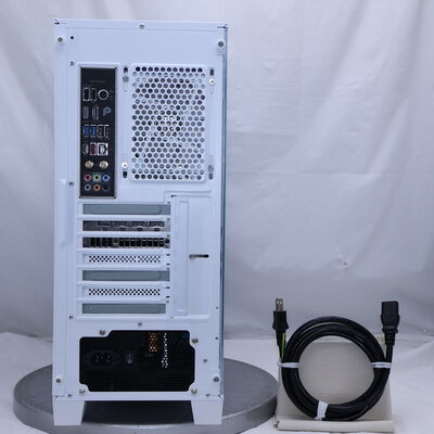 【通販センター】中古  NonBrand OriginalPC(Intel Core i7 14700KF/32GB DDR5 (PC5)/SSD500GB/なし/NVIDIA GeForce RTX 5070 12GB/W11H64 MAR) 204471 