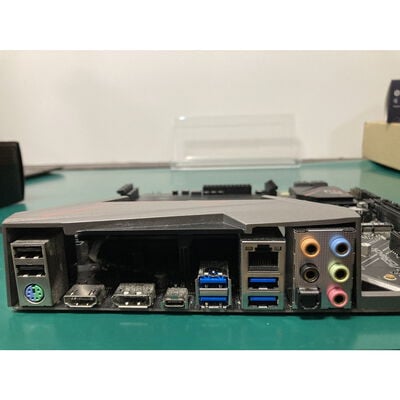 【富山本郷店】中古  ASRock B365M Phantom Gaming 4 (B365 mATX 1151 DDR4) 142172 