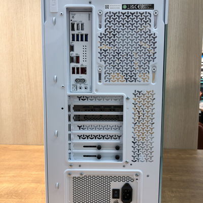 【姫路店】中古  自作パソコン(Ryzen 7 9800X3D/32GB/SSD2TB/RTX4070 Ti SUPER/W11H) 4740001388 