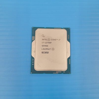 【大須店】中古  INTEL Core i7 13700F (1700/2.1G/30M/C16/T24) 154211 