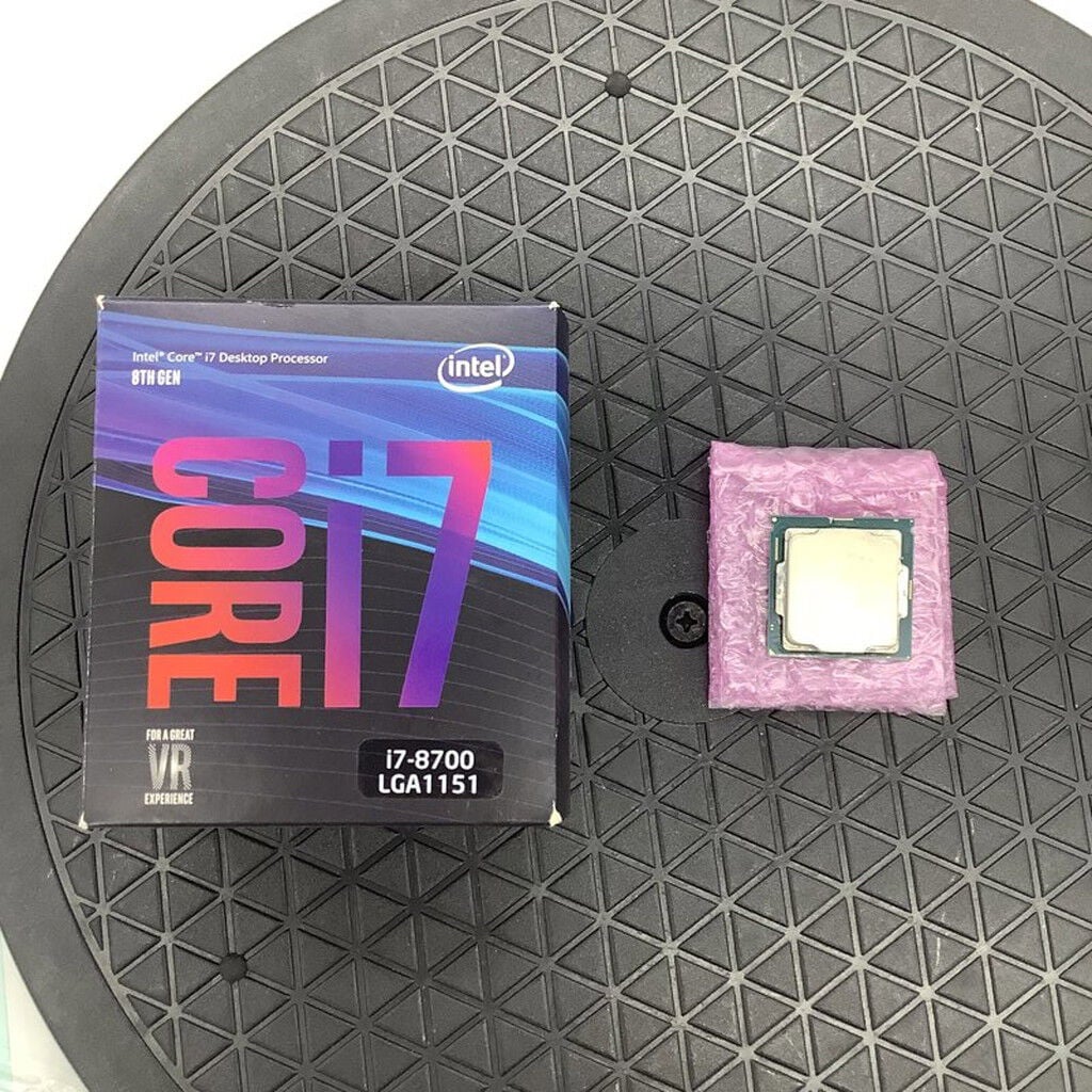 中古 INTEL Core i7 8700 (1151/3.20GHz/12M/C6/T12) 136198 （396445