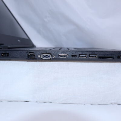 【通販センター】中古  NEC VersaPro PC-VKT42XZFB(Intel Core i5 1135G7 2.40GHz/16GB DDR4/SSD256GB/DVD/オンボード/15.6/1920x1080/GbE/Wi-Fi/WEBCAM/W11P) 204376 