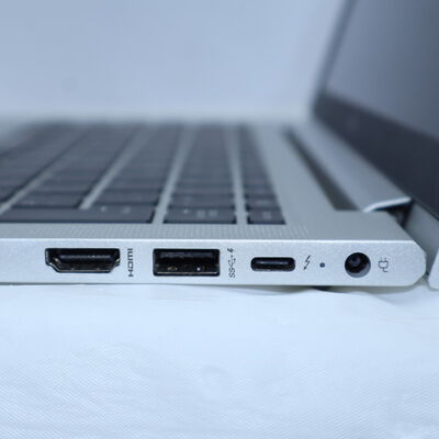 【通販センター】中古  HP EliteBook 630 G10 202971 