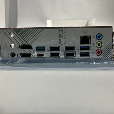 【鹿児島店】中古  ASRock A620M Pro RS (A620 AM5 mATX DDR5) 168312 