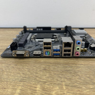 【津ラッツ店】中古  ASRock H610M-HVS/M.2 R2.0 (H610 1700 mATX DDR4) 4990001220 