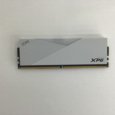 【福山ココローズ店】中古  PC5-44800 16GB デスクトップ用 149153 