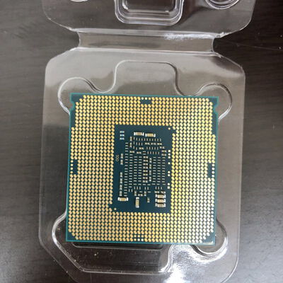 【長野稲里店】中古  INTEL Core i7-6700(1151/3.40GHz/8M/C4/T8) 129550 