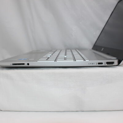 【通販センター】中古  HP 15s-fq5000 シリーズ 15s-fq5039TU(Intel Core i3 1215U/8GB/SSD256GB/なし/オンボード/15.6/1920x1080/Wi-Fi/W11H64 MAR) 185911【7/2大決算値下げ!】 