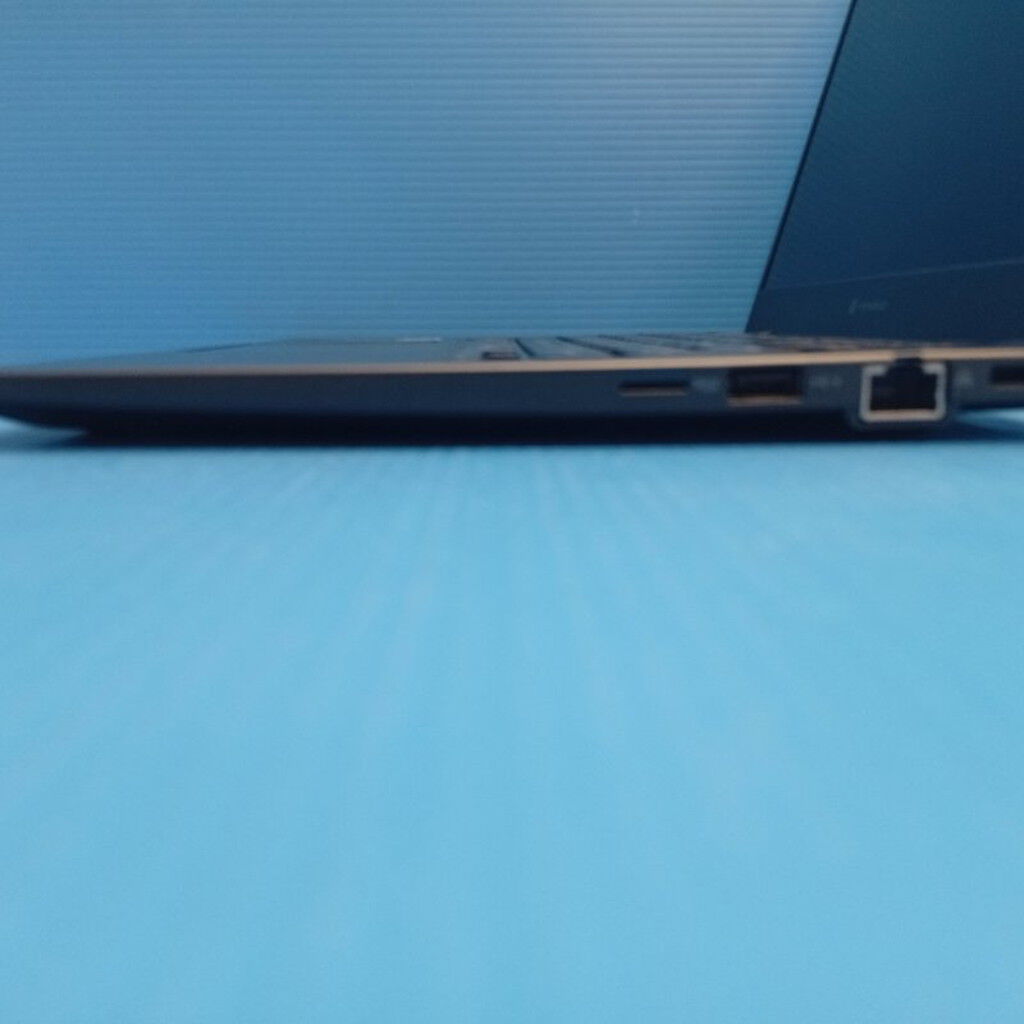 中古 Dynabook G83/HS (Intel Core i5 1135G7 2.40GHz/16GB DDR4