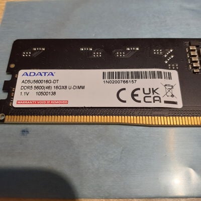 【鹿児島店】中古  PC5-44800 16GB デスクトップ用 149153 