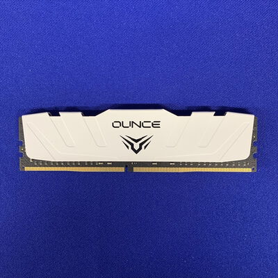 【横浜駅前店】中古  PC4-25600 32GB デスクトップ用(DDR4-3200) 143224 