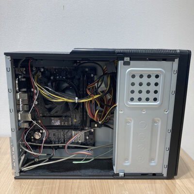 【福井日之出店】中古  自作PC(i5 11400/DDR4 8GB*2/SSD 500G/OS無し) 5200000327 