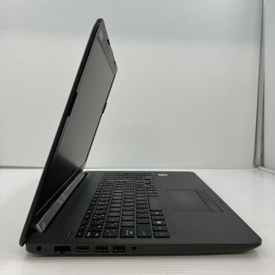 【秋葉原本店】中古  HP　250 G7(i5-1035G1/8GB/HDD500GB/W11P) 3410016674 