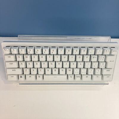 【博多店】中古  razer huntsman v3 pro mini　white edition 3310006476 