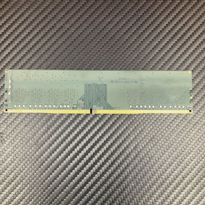 【富士青葉店】中古  PC4-25600 16GB デスクトップ用(DDR4-3200) 140728 