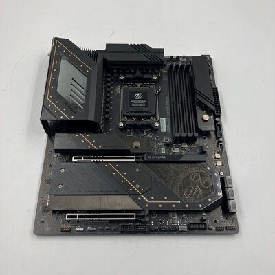 【なんば店】中古  ASRock X870E Taichi (X870E AM5 E-ATX DDR5) 172192 