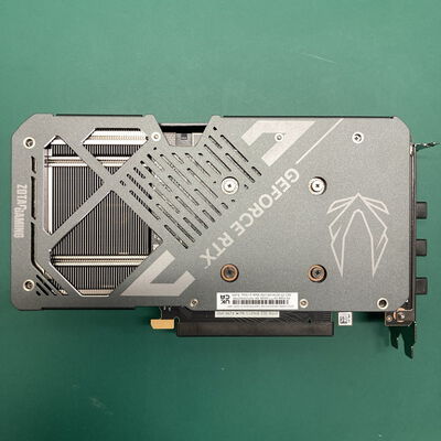 【神戸・三宮店】中古  ZOTAC ZT-B50610H-10M(RTX 5060Ti 8GB Twin Edge OC) 178253 