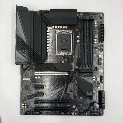 【福井日之出店】中古  Z690 UD DDR4 GIGABYTE 5200000883 