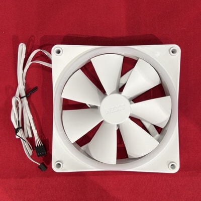 【静岡東瀬名店】中古  NZXT RF-D14SF-W1(F140 RGB DUO WH) 5140001399 