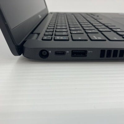 【秋葉原本店】中古  DELL Latitude　5400(i7-8665U/16GB/SSD512GB/W11P) 3410015584 