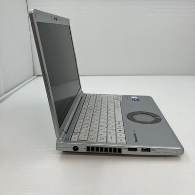 【秋葉原本店】中古  Panasonic　CF-QV(i7-10810U/16GB/SSD500GB/W10P) 3410015912 