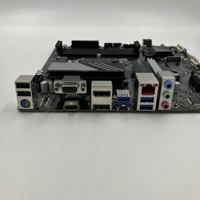 【なんば店】中古  GIGABYTE B760M DS3G GEN5(B760 1700 mATX DDR5) 3280022725 