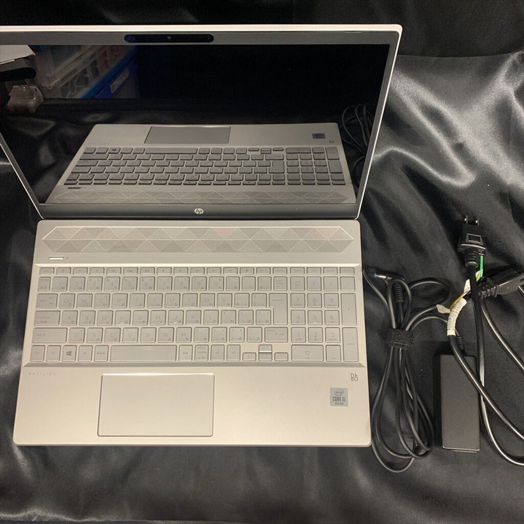 中古 HP Pavilion Laptop 15-cs3xxx (Intel Core i5-1035G1/8GB/CPU