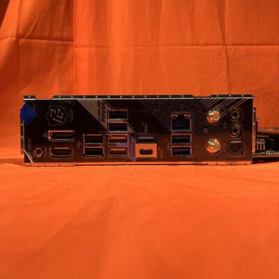 【なんば店】中古  ASRock Z790 Nova WiFi (Z790 1700 ATX DDR5) 183198 