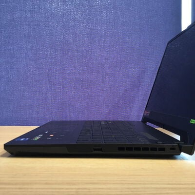 【松山環状枝松店】中古  ASUS TUF Gaming F15(Corei7 13700H/16GB/SSD512GB/無し/RTX4050 6GB/15.6/1920×1080/W11H) 4560001131 