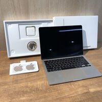 中古  Apple MacBook Air 13.6インチ 2022 (M2 8CPU 8GPU/8GB/256GB) スターライト MLY13J/A 4760001261 