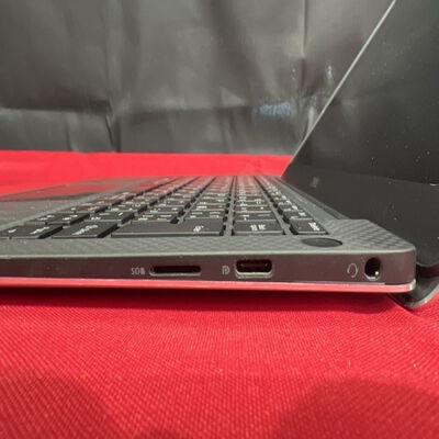 【静岡東瀬名店】中古  DELL XPS 13 7390  (INTEL Core i5 10210U 1.6GHz/8GB/SSD256GB/-/オンボード/13.3/1920x1080/Wi-Fi/WEBCAM/W11H64) 180648 