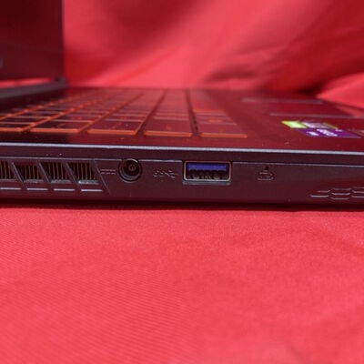 【千葉店】中古  MSI　GF63　Thin 11UD 3250006304 