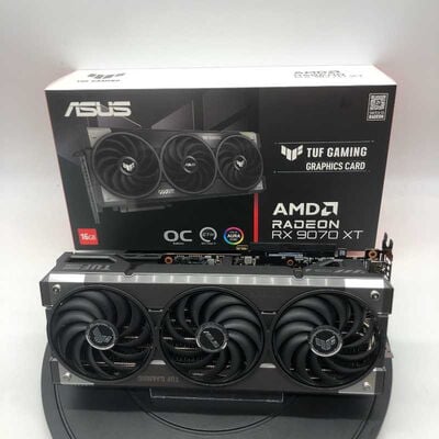 【郡山安積店】中古  ASUS TUF-RX9070XT-O16G-GAMING (RX9070XT 16G) 176938 