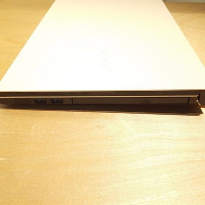 【鹿児島店】中古  NEC LAVIE Direct NEXT（2018年夏モデル）(i7-8550U/8GB/SSD500GB/W11H) 4700000879 