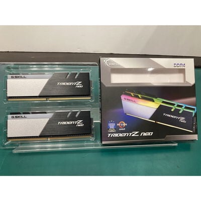 【富山本郷店】中古  PC4-32000 16GB デスクトップ用 140736 