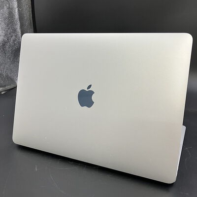 【大須店】中古  Apple MacBook Air 13インチ 2020 (M1 8CPU 8GPU/8GB/512GB) シルバー MGNA3J/A 144577 