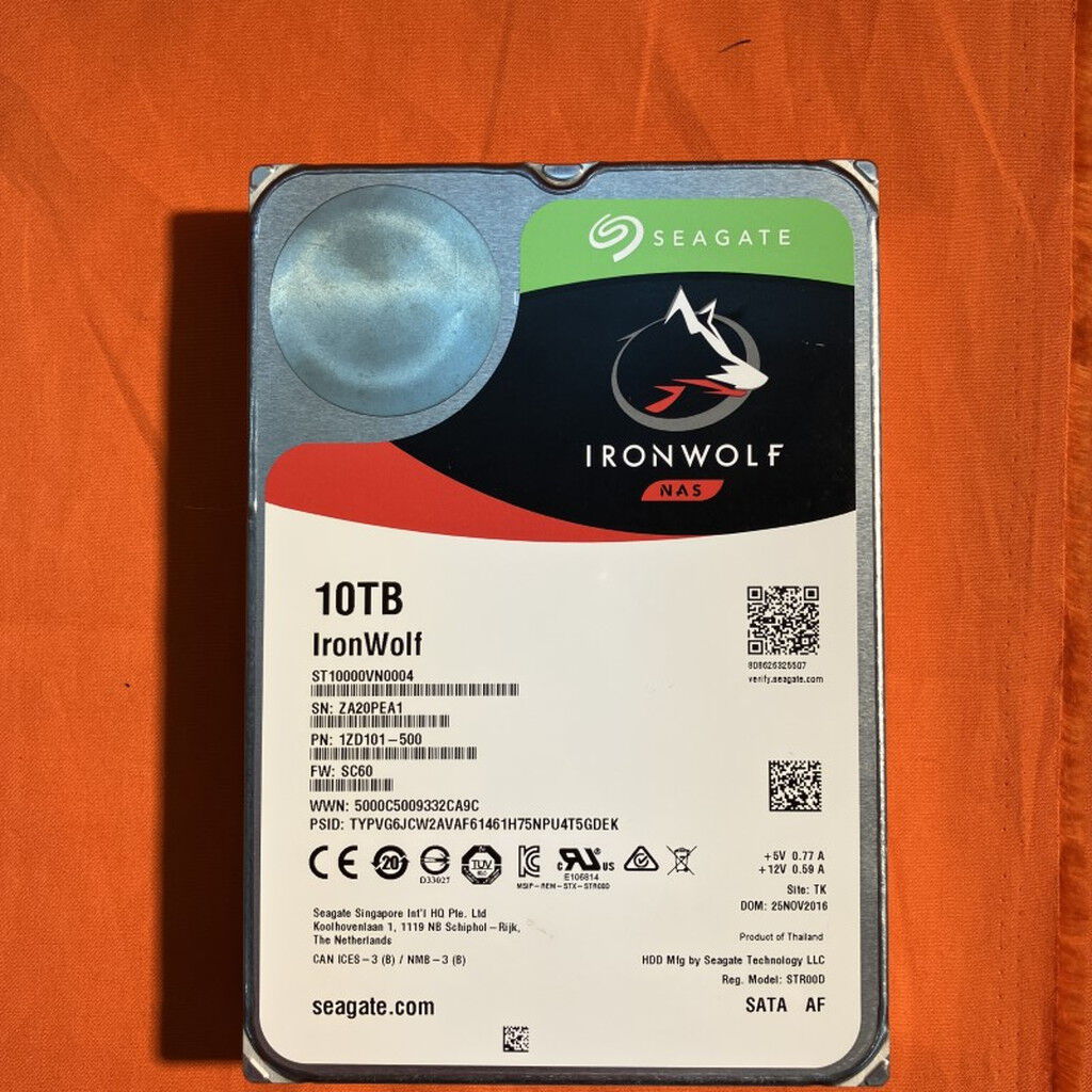 中古 Seagate ST10000VN0004（3.5インチ HDD 10TB SATA） 181352