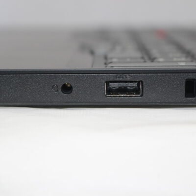 【通販センター】中古  LenovoThinkPad L15 Gen2(Intel Core i5 1135G7 2.40GHz/16GB DDR4/SSD512GB/-/オンボード/15.6/1920x1080/GbE/Wi-Fi/WEBCAM/W11P/Microsoft Office Home and Business 2024/VBT) 198596 