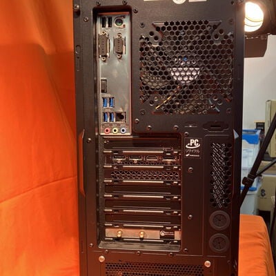 【なんば店】中古  THIRDWAVE GALLERIA XF (i7 9700K/16GB/SSD 512GB+HDD 2TB/RTX2070SUPER/W11H) 3280021452