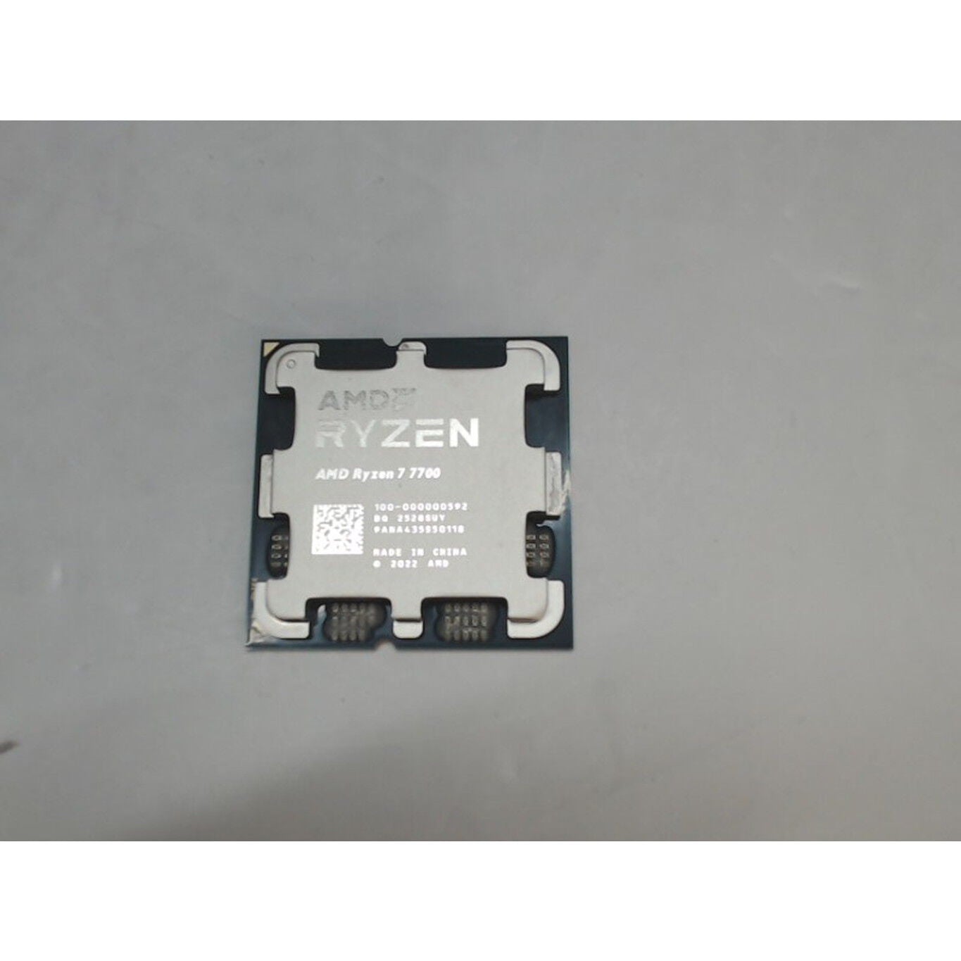 中古 AMD Ryzen 7 7700 (AM5/3.8GHz/40M/C8/T16/65W) 1460024624