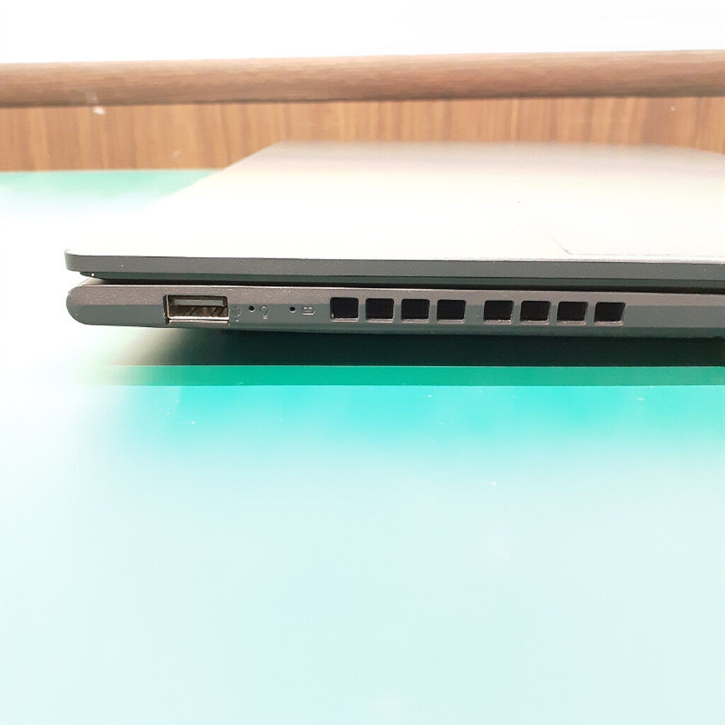中古 ASUS Vivobook 15 M1502YA(Ryzen 7 7730U/16GB/SSD1TB/-/オン