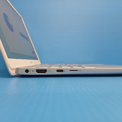 【大須店】中古  DELL Inspiron 13 P114G001 3120023903 