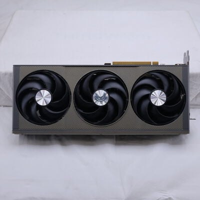 【通販センター】中古  SAPPHIRE NITRO+ Radeon RX 9060 XT GAMING OC 16GB (RX9060XT 16G) 179903 